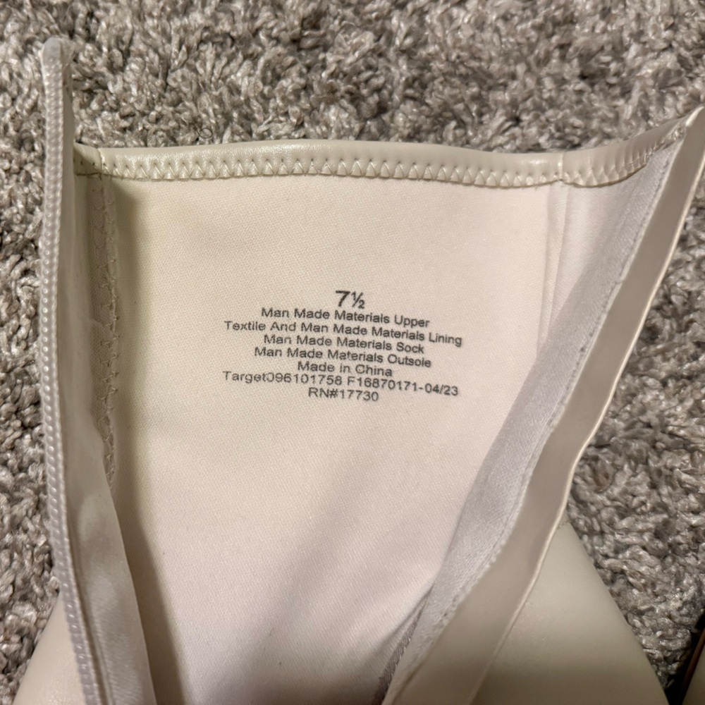 A New Day Square-Toe High Heel Boots - Picture 9 of 9